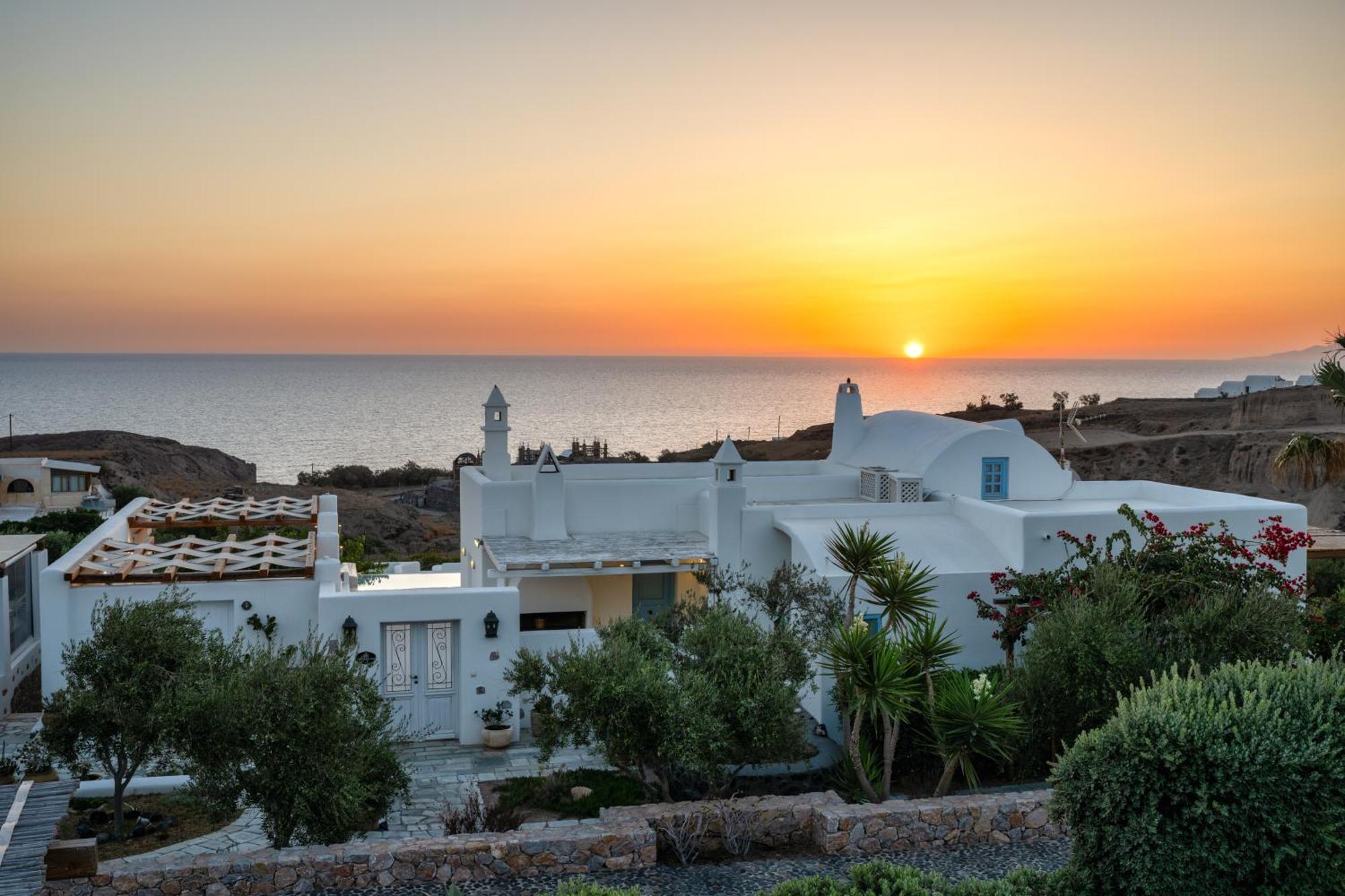 Anema Boutique Hotel & Villas Santorini Vourvoulos Exterior photo